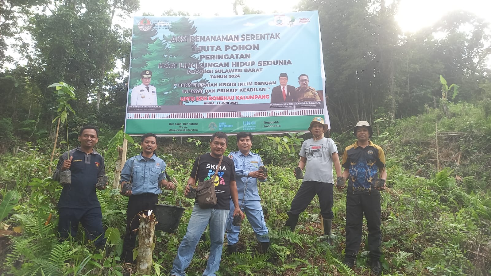 AKSI PENANAMAN SERENTAK SATU JUTA POHON MEMPERINGATI HARI LINGKUNGAN HIDUP SEDUNIA UPTD KPH BONEHAU KALUMPANG